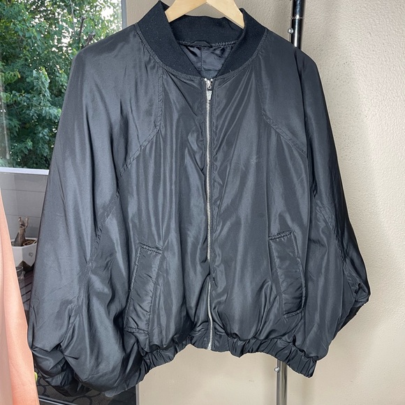 New Look Puffer Crop - Picture 4 of 12